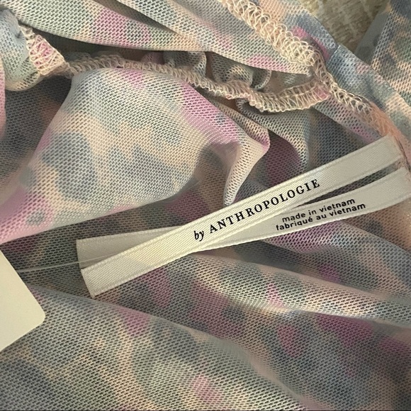 NWT Anthropologie mesh turtleneck size L - Picture 8 of 10